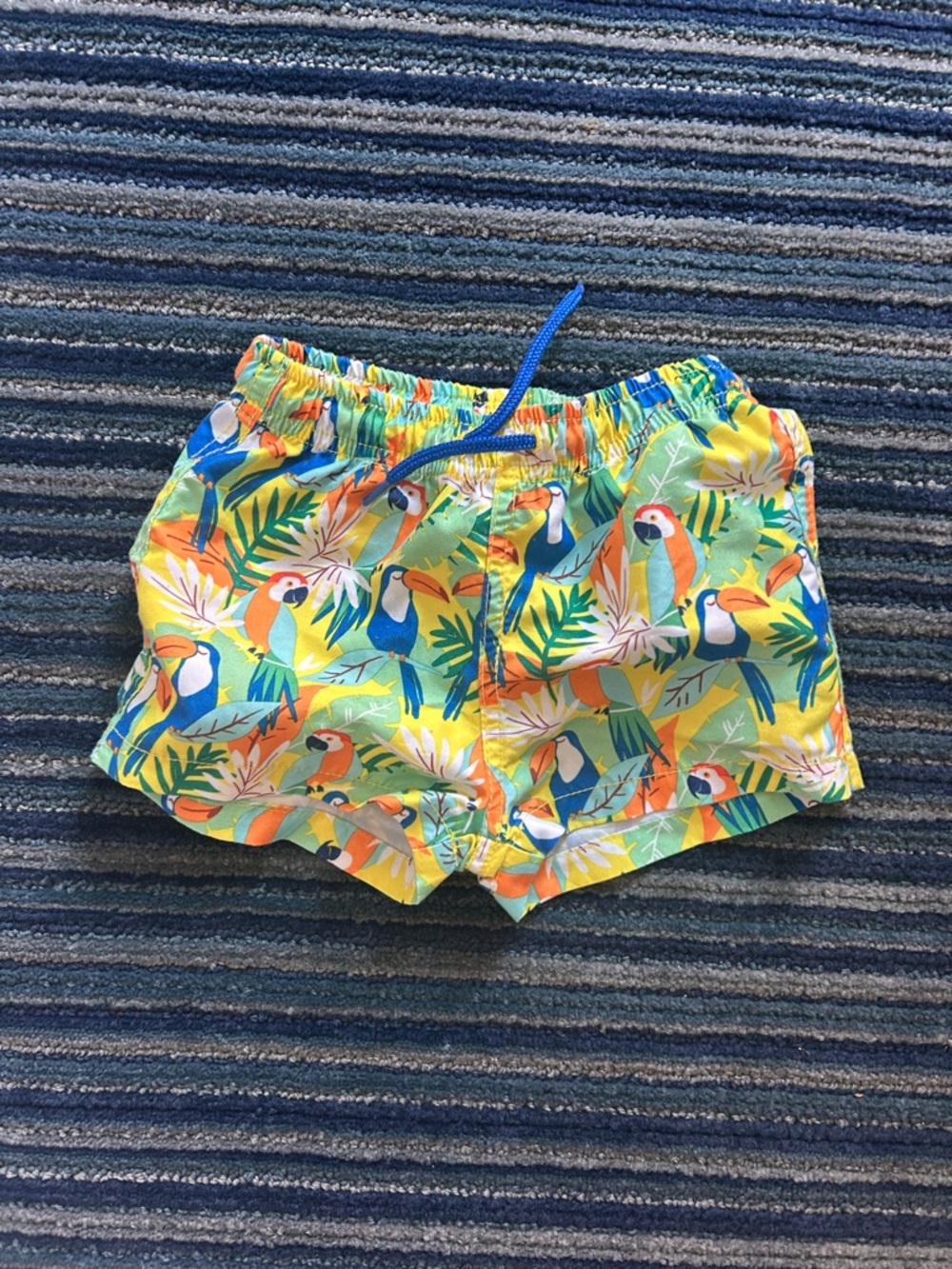 Zara Kids Tropical Toucan Swim Shorts size 12-18m